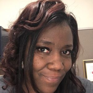 Meet your Posher, Joyce